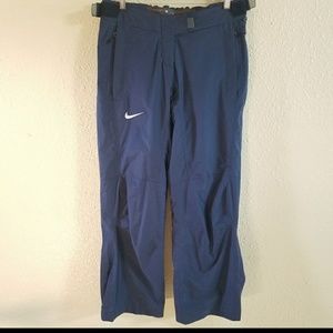Nike snow pants for juniors woman/girl.